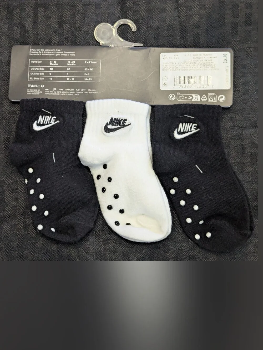 Toddler 2-4 Black and white Nike Socks 3 pack.